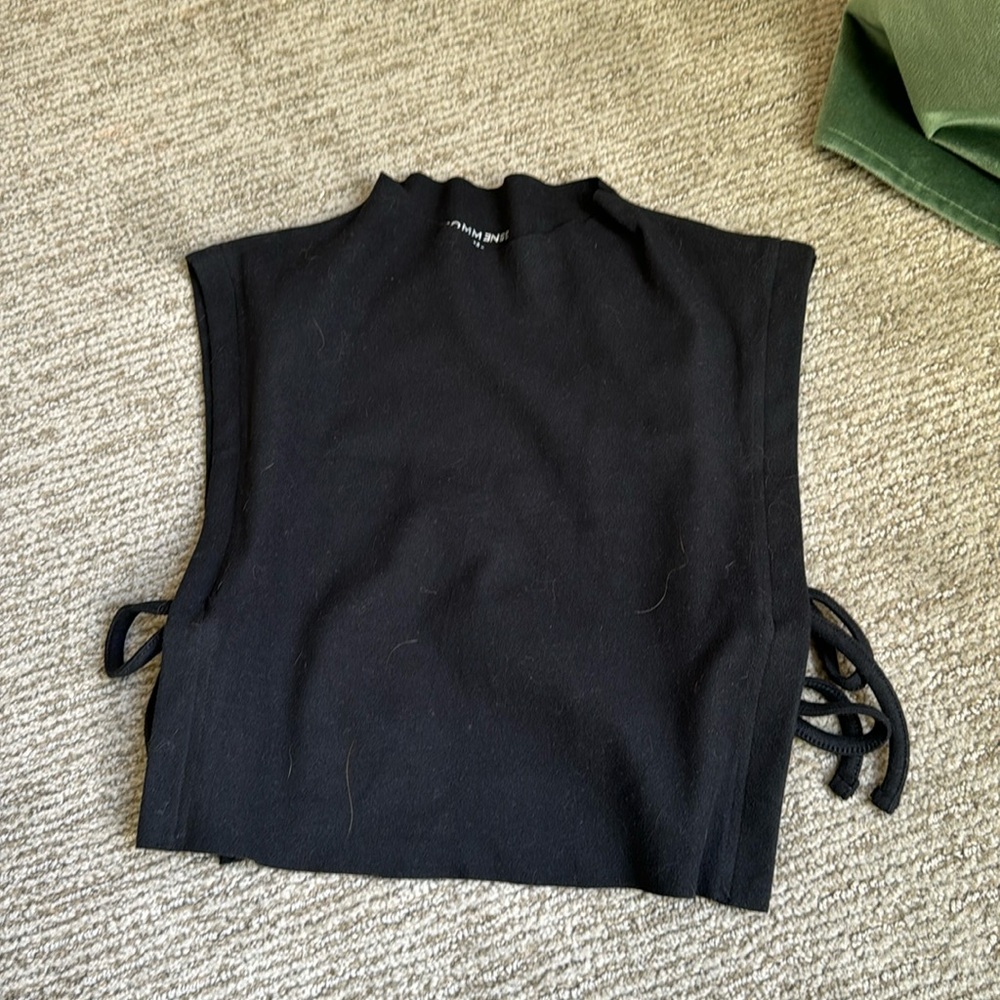 Commense Black Sleeveless Side-Tie Tank Top